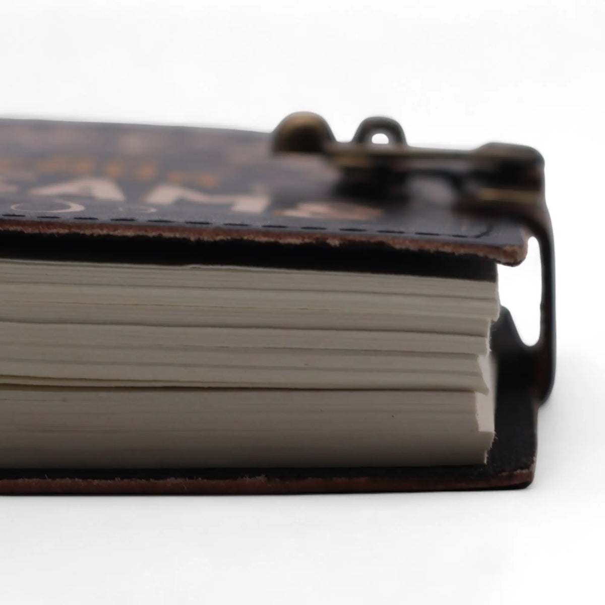 Never Give Up On Your Dreams Leather Notebook