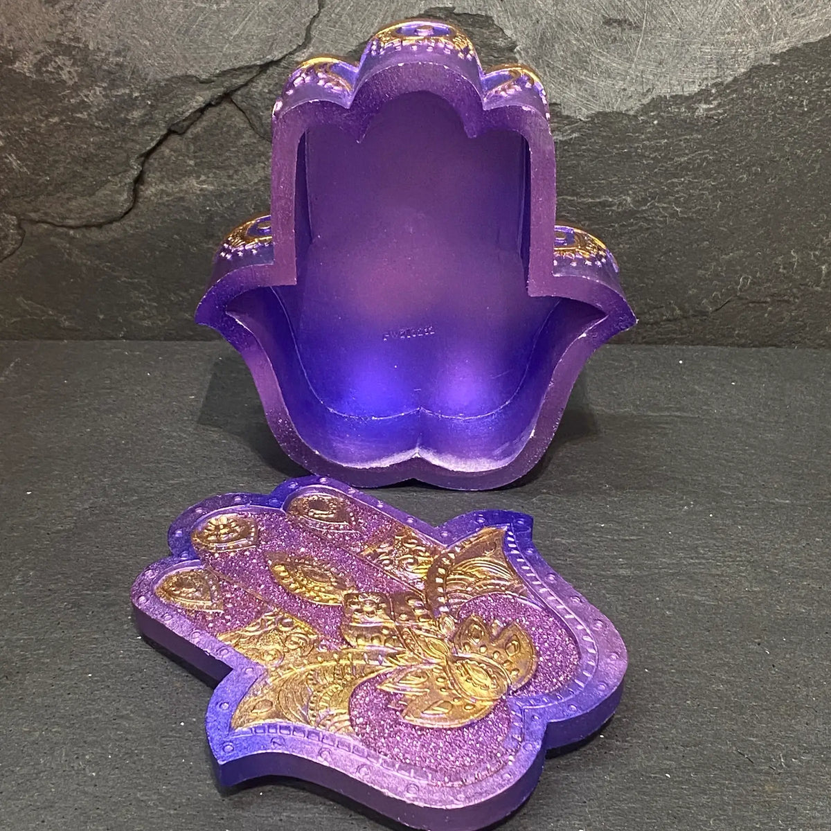Hand of Hamsa box for protection